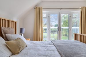 Bedroom- click for photo gallery